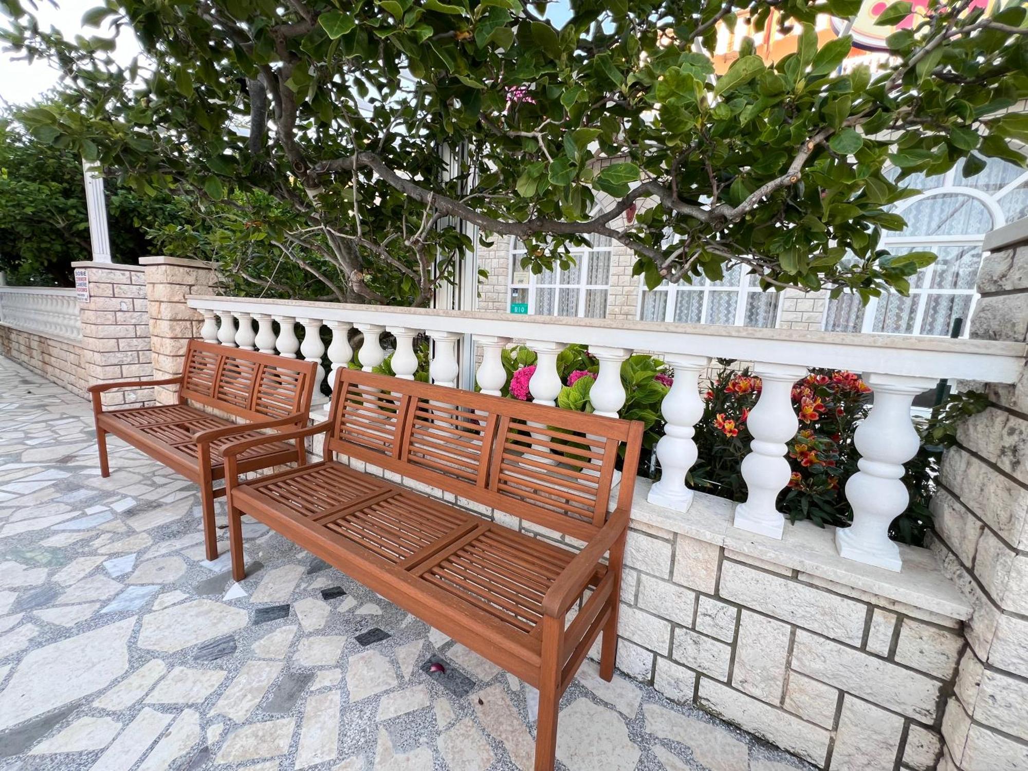 Bed & Breakfast Rab Palit 外观 照片
