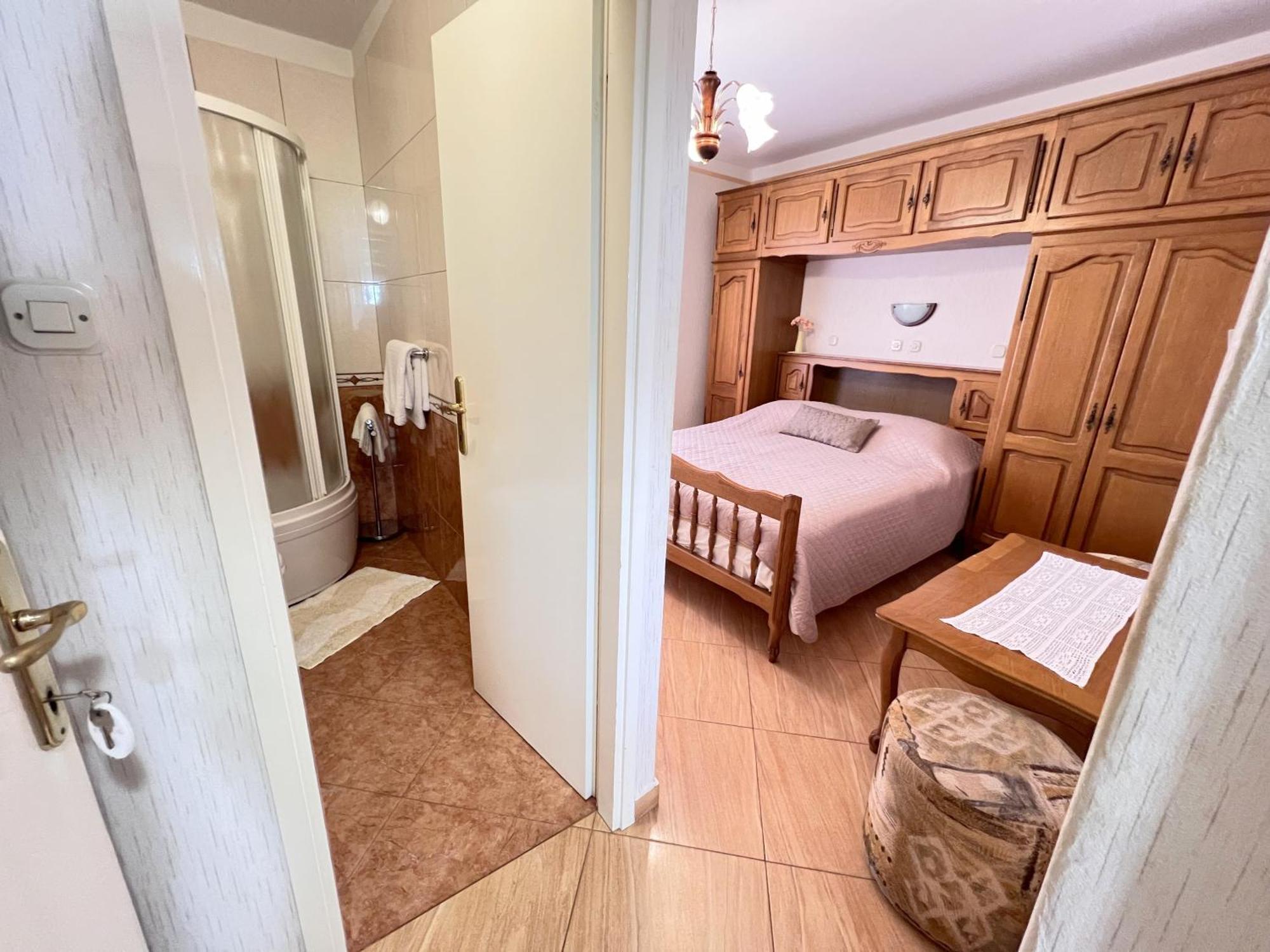 Bed & Breakfast Rab Palit 外观 照片